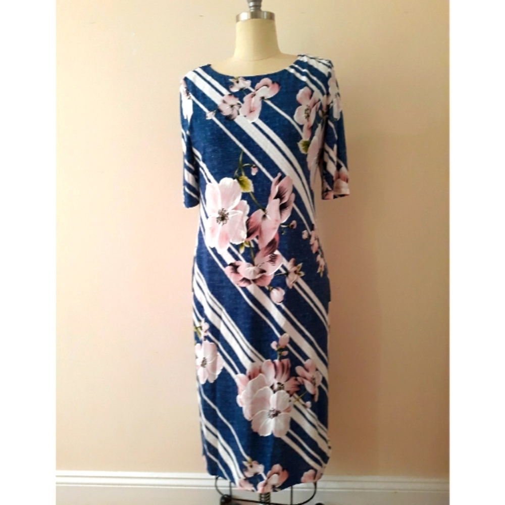 Ronni Nicole floral dress NWOT